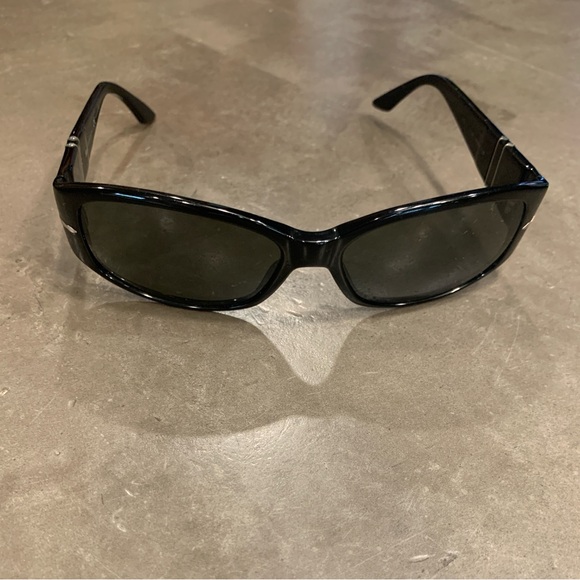 Persol Polarized Sunglasses - Picture 4 of 9